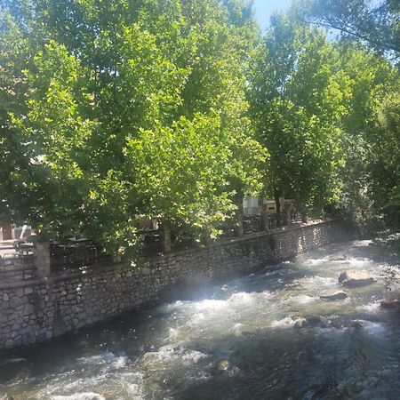 Apartamentos Pinos Genil Buitenkant foto